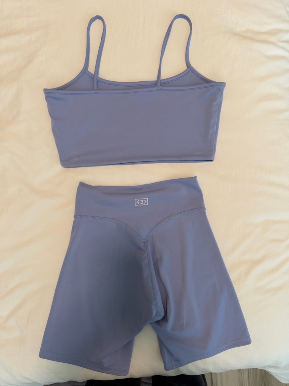 437 Women's Lavender Sports Bra - Supportive Crop Top - Picture 2 of 2